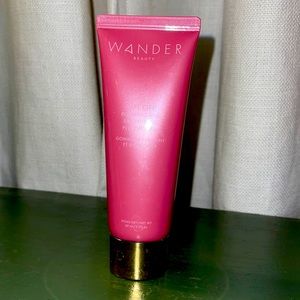 Wander Beauty lift off